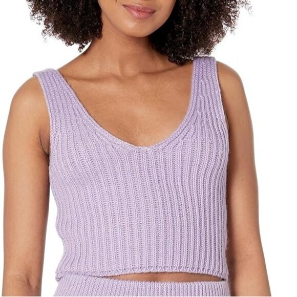 The Drop Sylvie Top Womens Sz Medium Lavender V-Neck Cropped Sweater Tank NEW - Picture 2 of 10